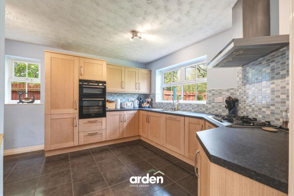 Additional image 3 of Johns Close, Studley, B80