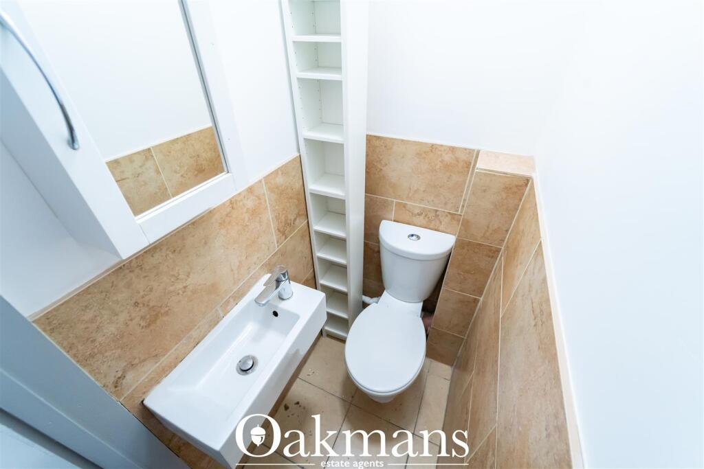6 bedroom house for rent