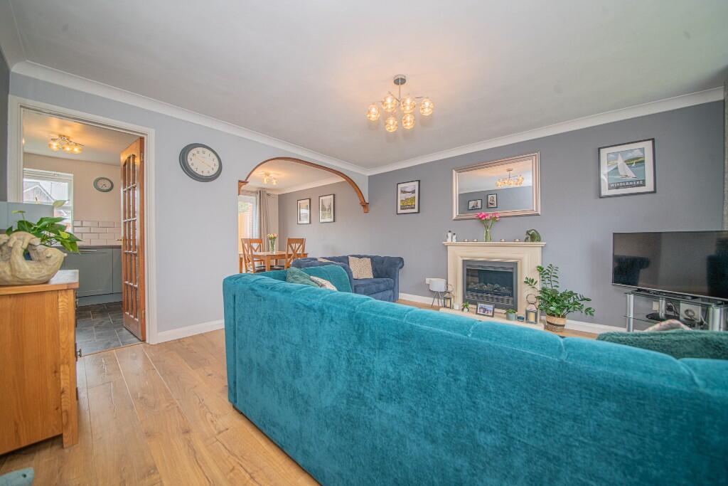 Michaels Way, Eastleigh, SO50 photo 2