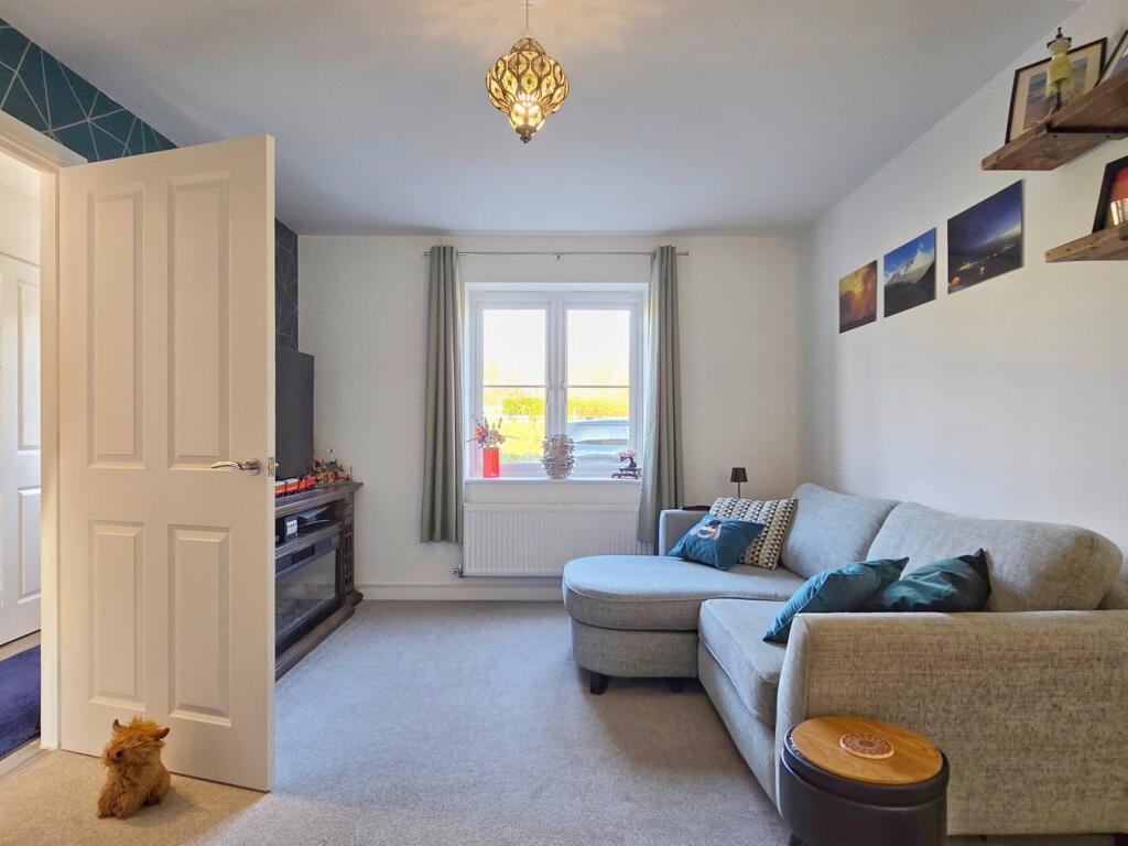 Robinson Avenue, Houghton Conquest, Bedfordshire, MK45 photo 2