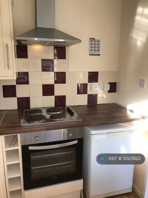 Apartment in Gedling, Nottinghamshire - View 5