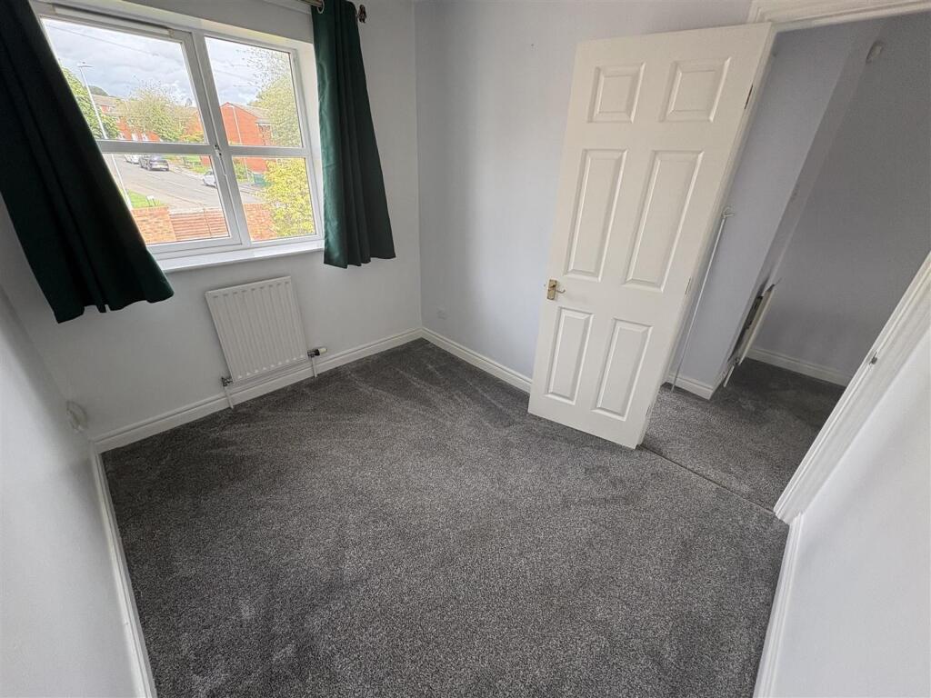 House in Kirklees, West Yorkshire - View 5