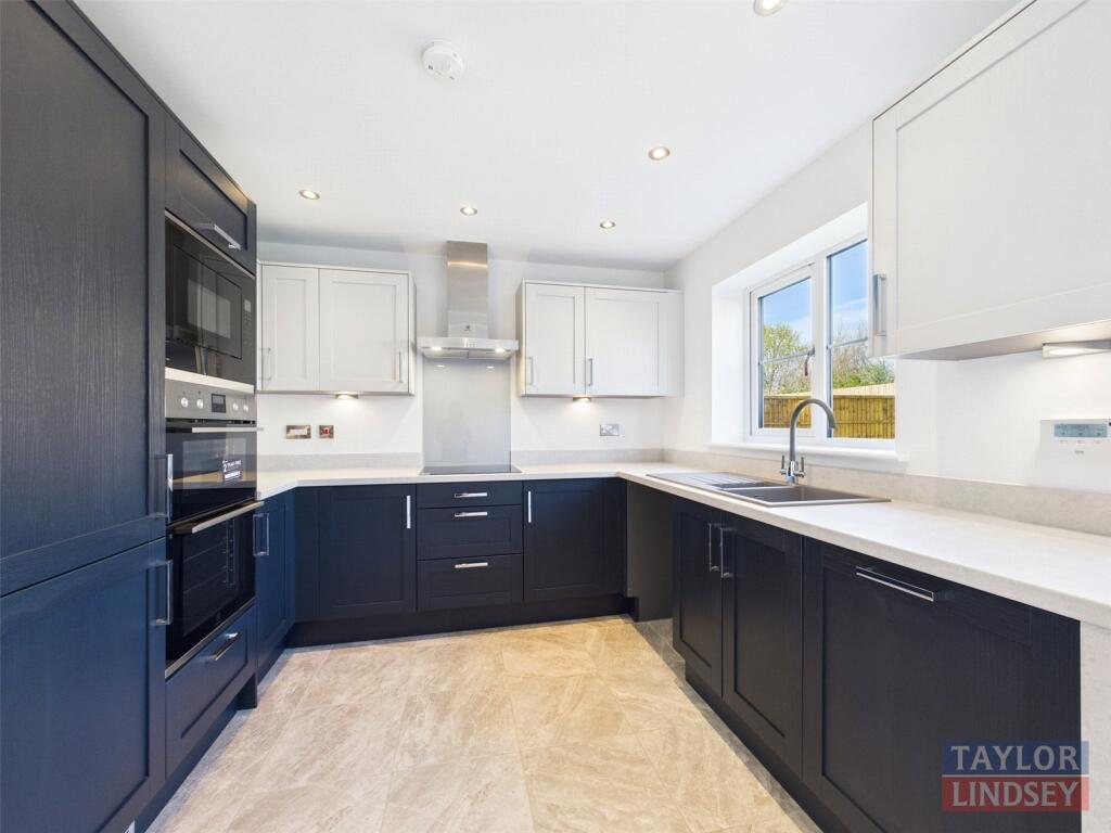 House in West Lindsey, Nettleham CP - View 5