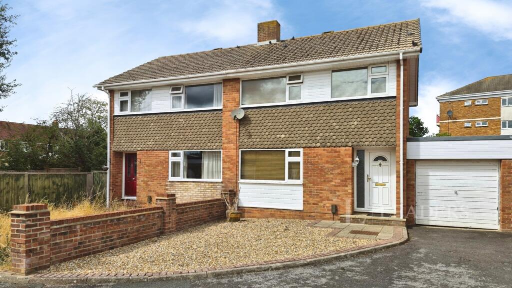 Main image of property: Neptune Road, Fareham, Hampshire
