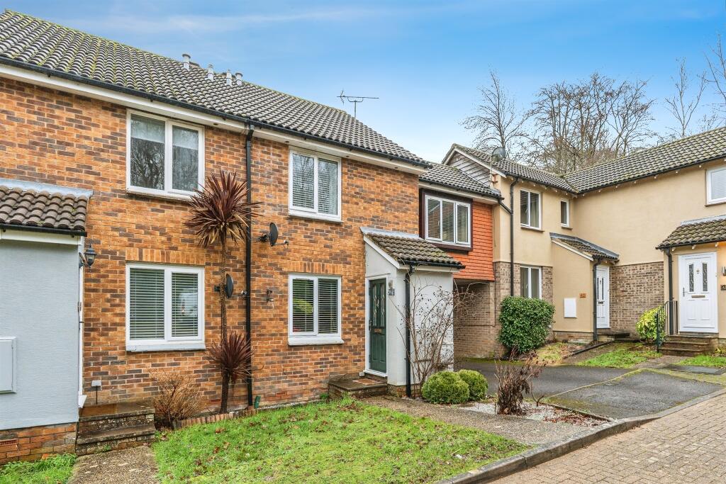 Main image of property: Kensington Fields, Dibden Purlieu, Southampton