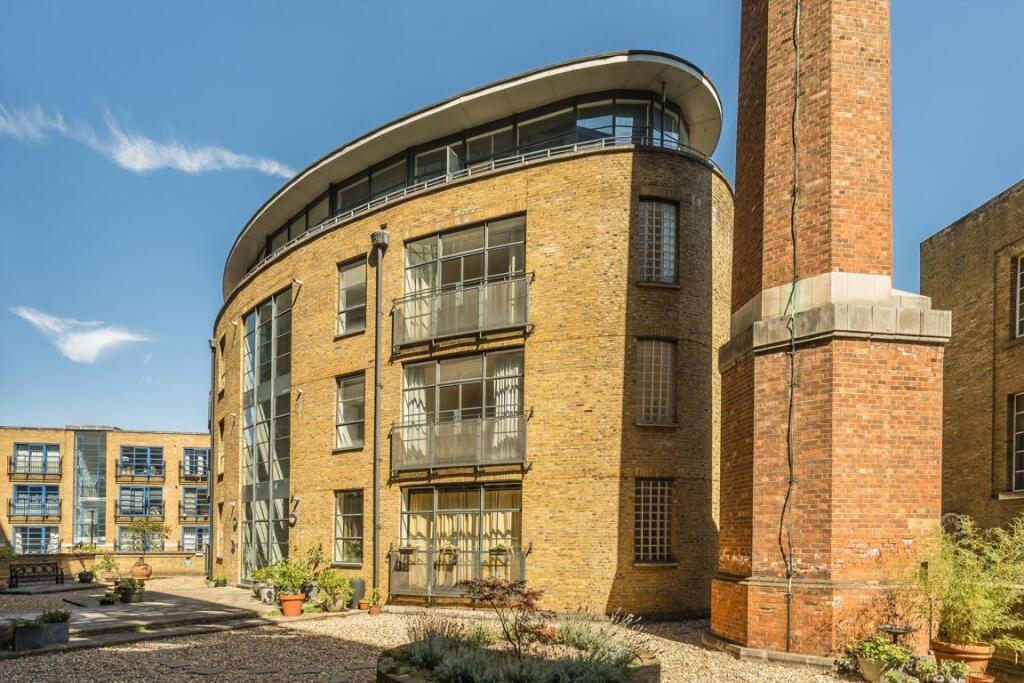Property photo 8