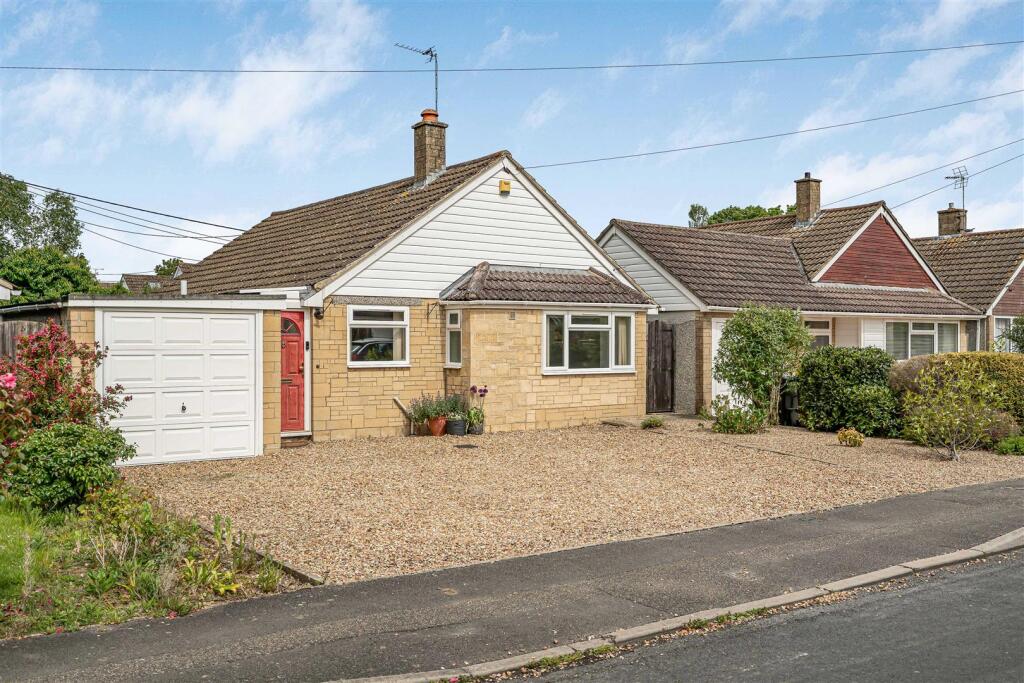 Main image of property: Skinner Road, Launton, Bicester