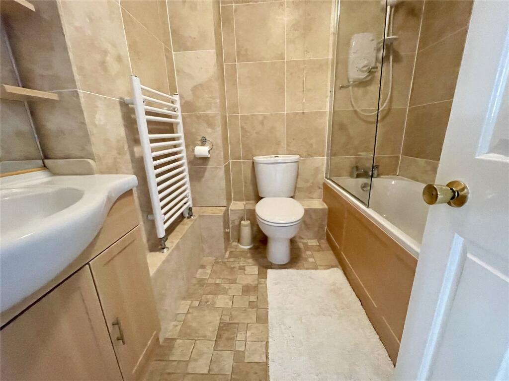 Apartment in York - View 3