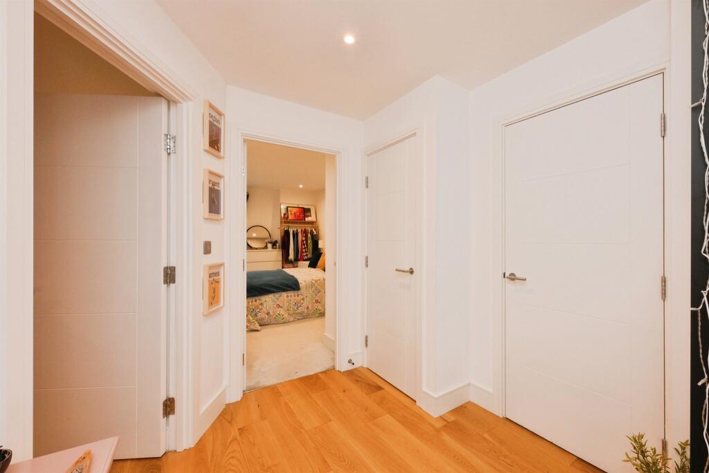 Additional image 11 of Bridge Road East, Welwyn Garden City