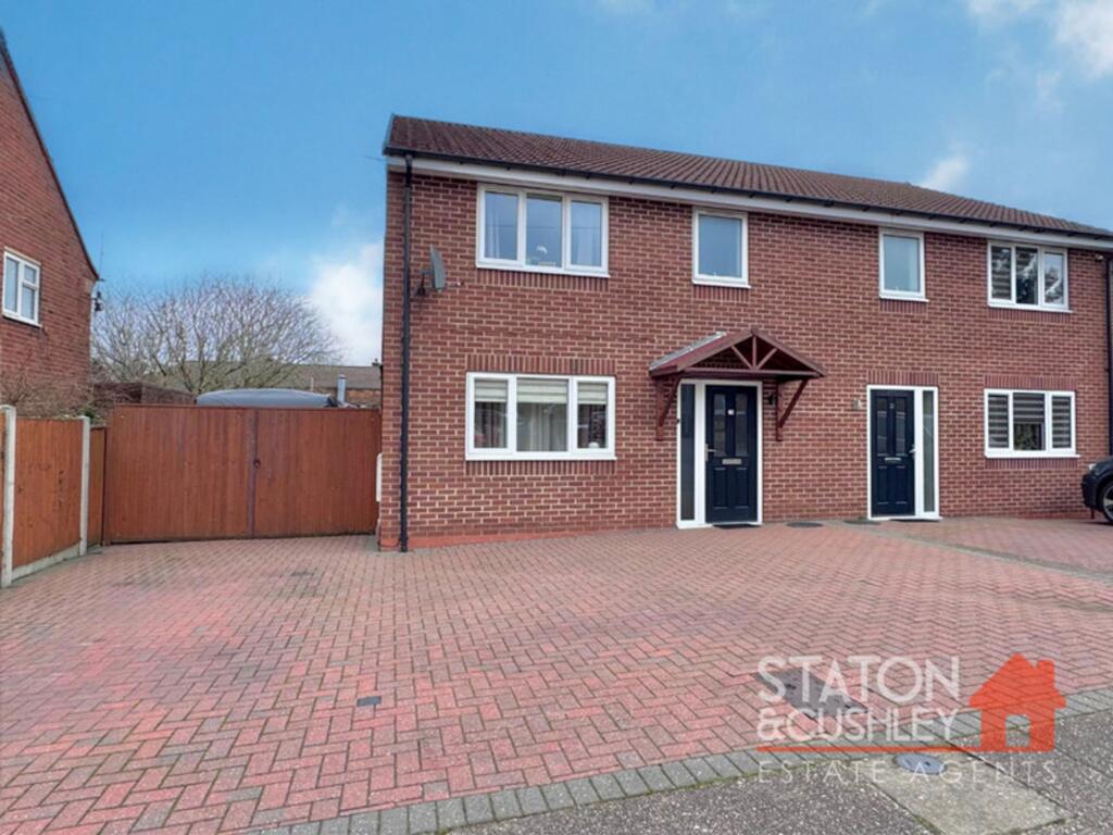 3-bed semi-detached on Brown Street, Mansfield, NG19, £200,000