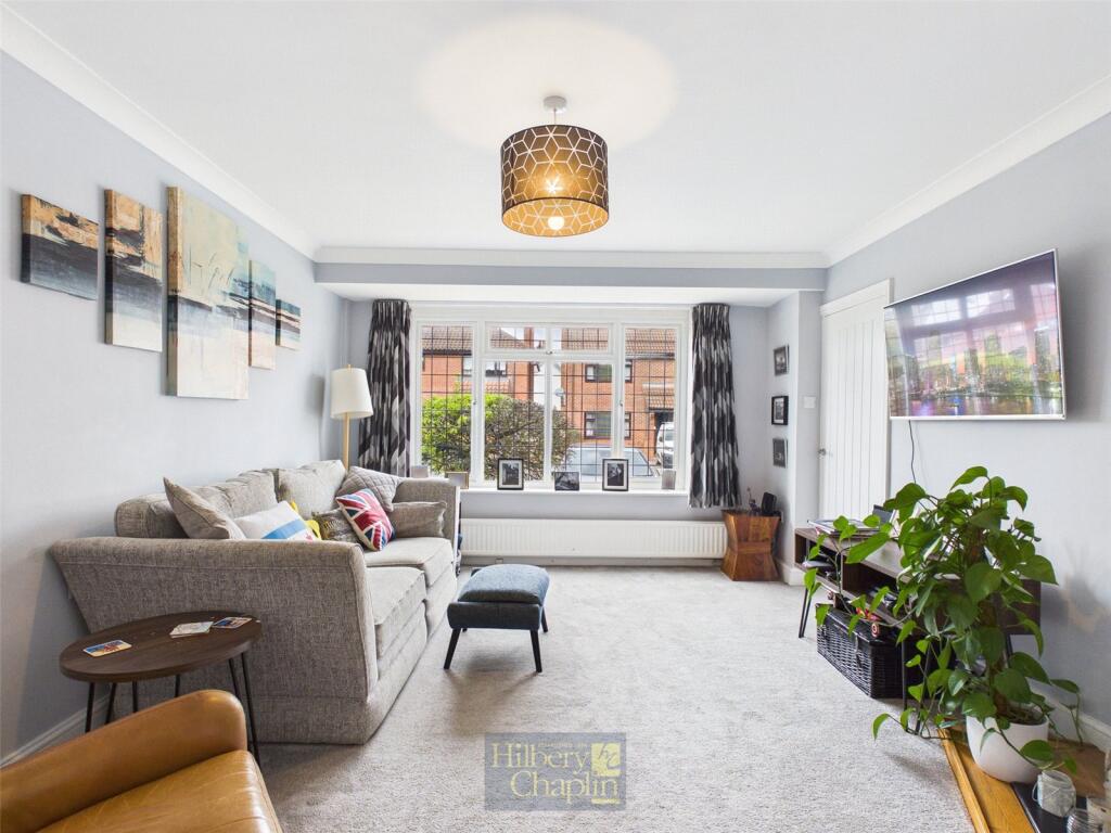 House in Brentwood, Hutton Mount - More