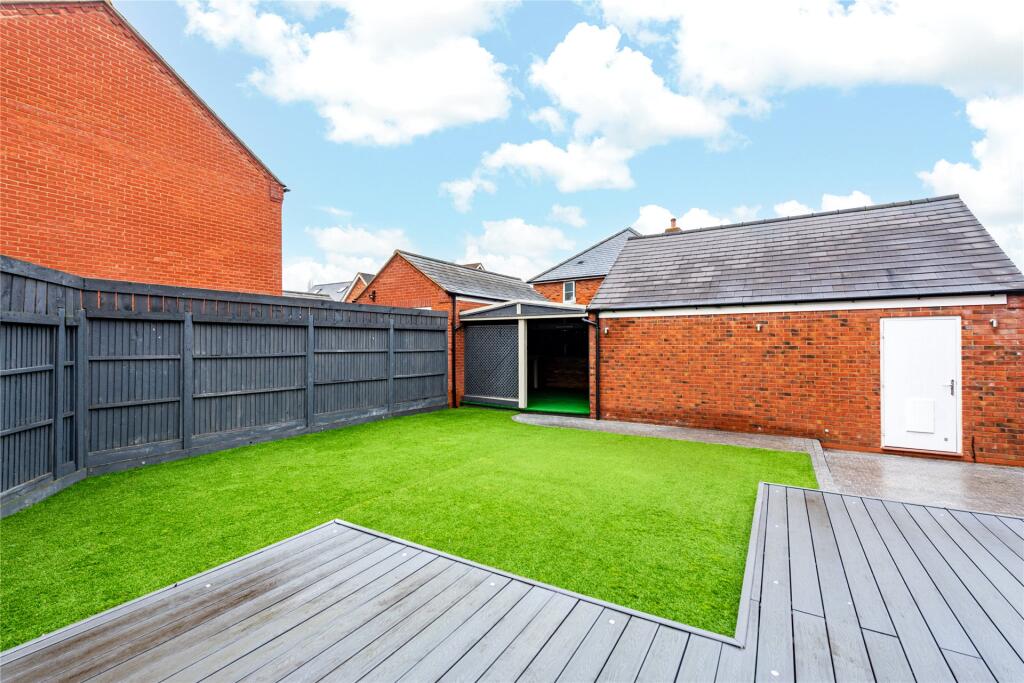 House in Milton Keynes, Stoke Hammond - View 5