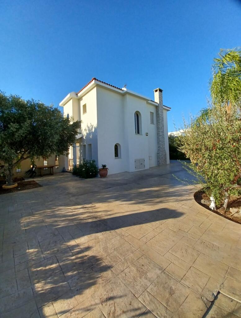 Main image of property: Paphos, Geroskipou