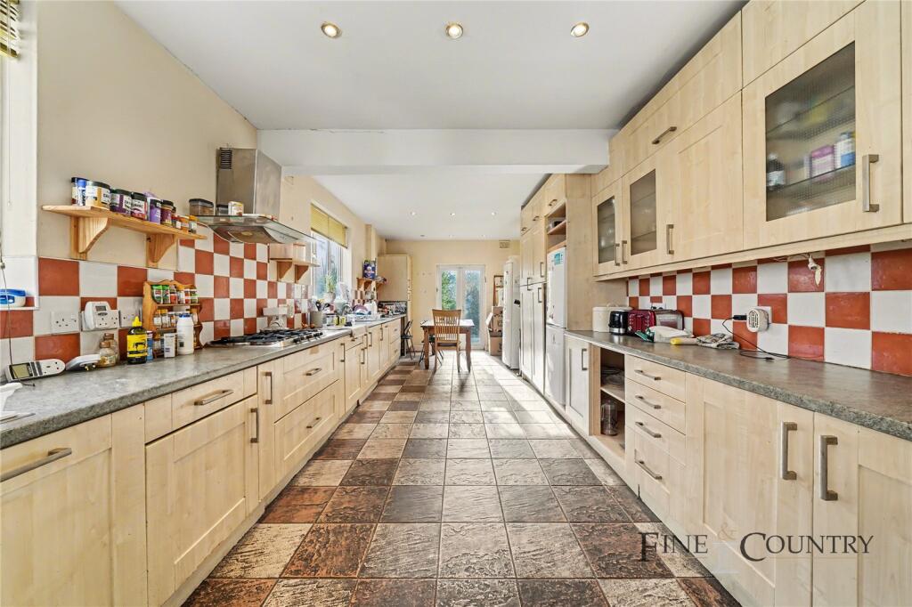 House in London - View 4