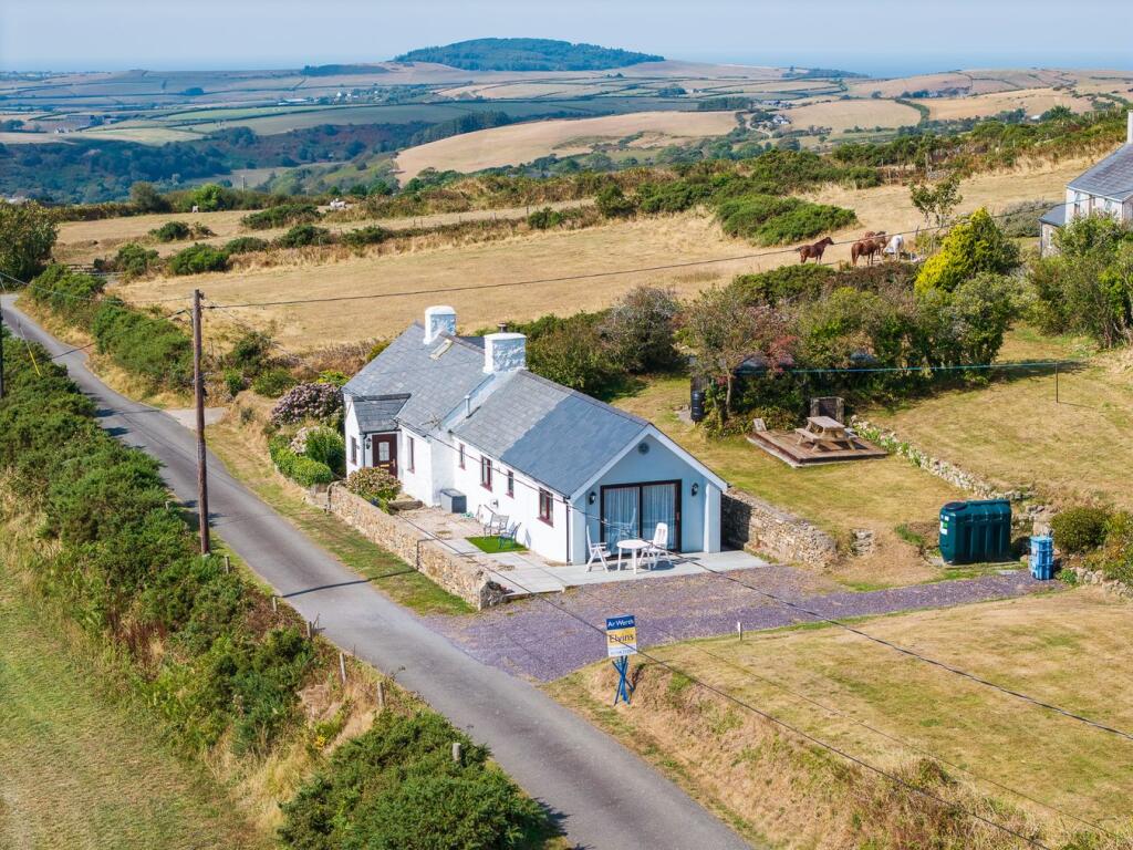 House in Llandudno - View 2