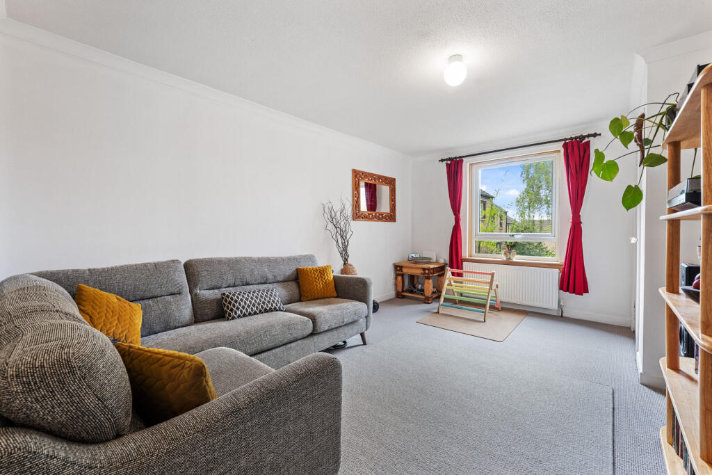 20 Ilay Court, Bearsden, G61 1RT photo 4