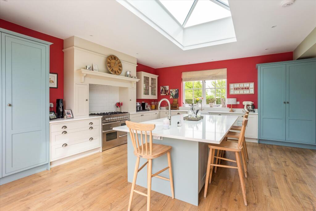 Sulhamstead Road, Burghfield, Reading, Berkshire RG30 - View 5