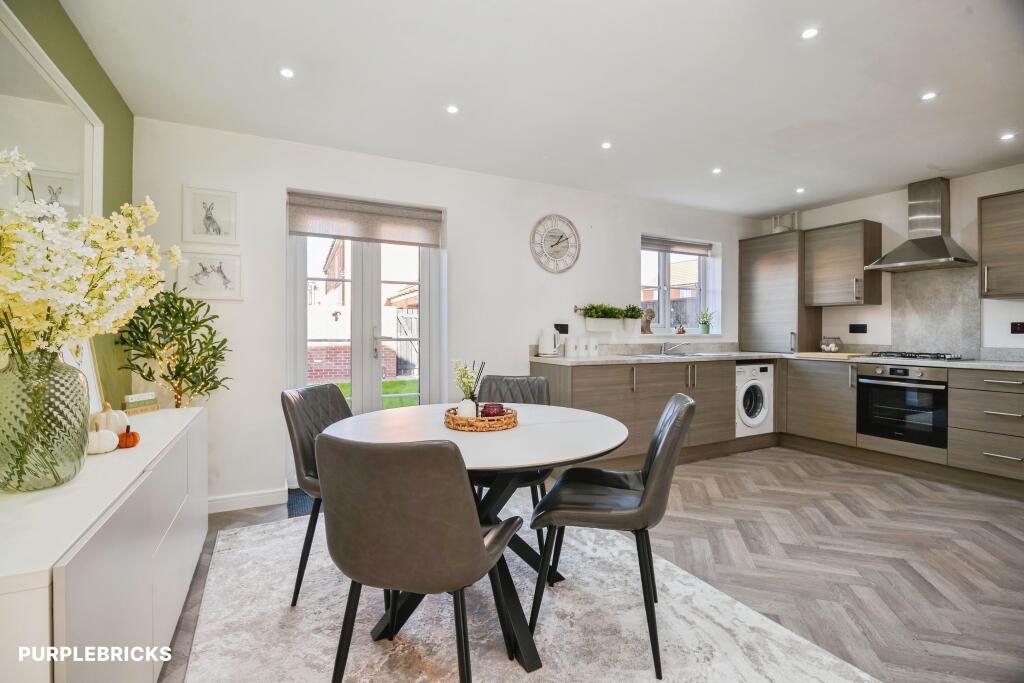 House in Stockton-on-Tees, Hartwell - View 5