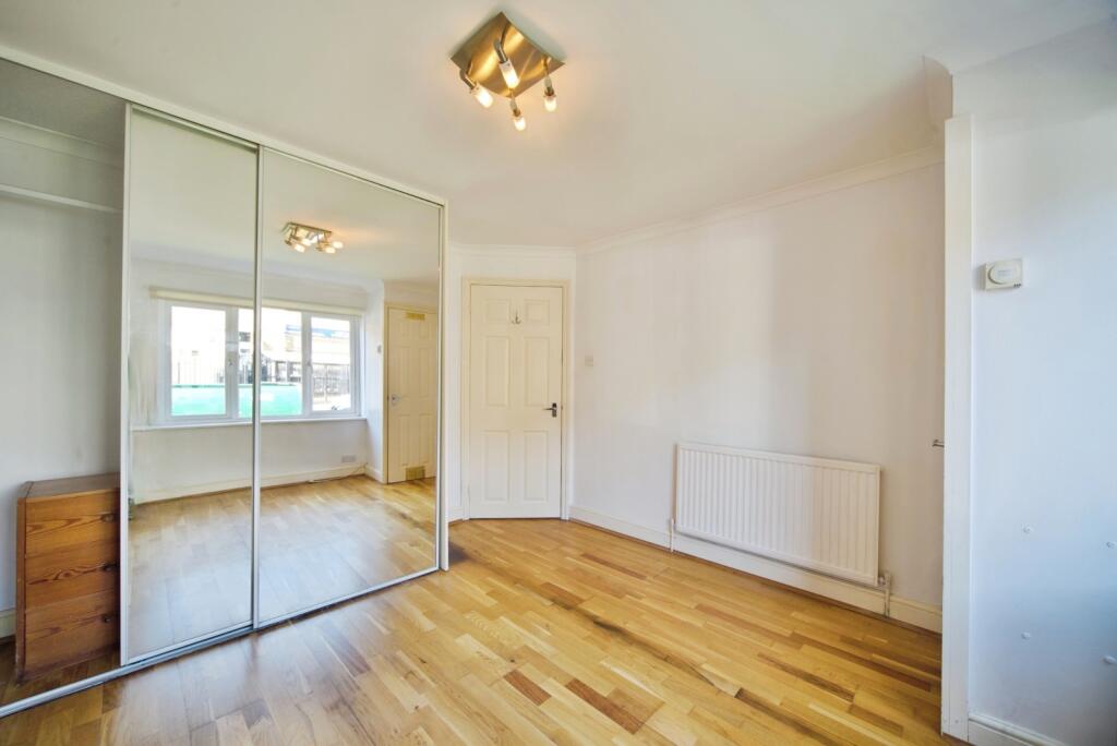 Apartment in London, Walthamstow Village, Leyton - View 4