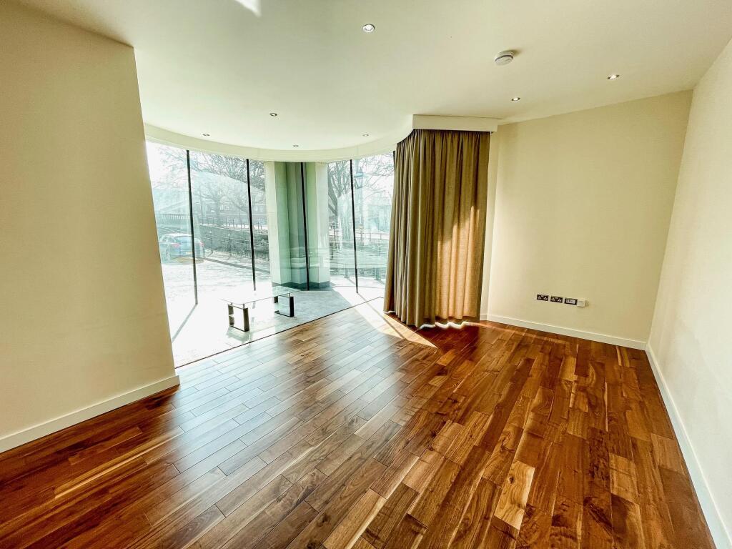 Main image of property: Waterside North, LINCOLN