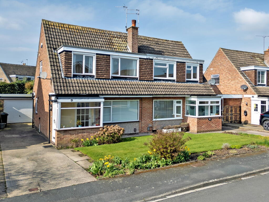 Main image of property: Overdale Avenue, Leeds, LS17 8TE