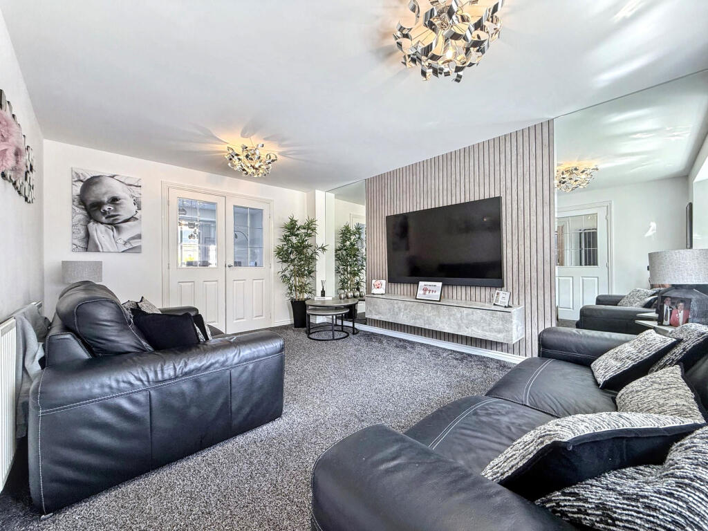 House in Sunderland, Brickgarth Estate, Hetton - View 5