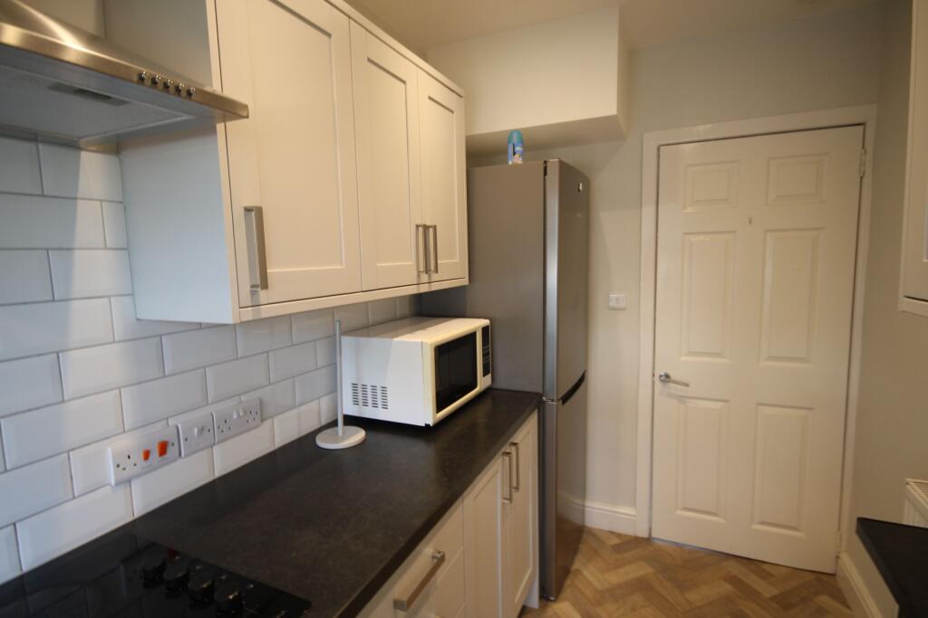4 bedroom terraced house for rent