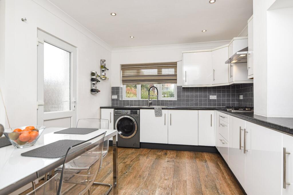 House in Southend-on-Sea, North Shoebury - View 5