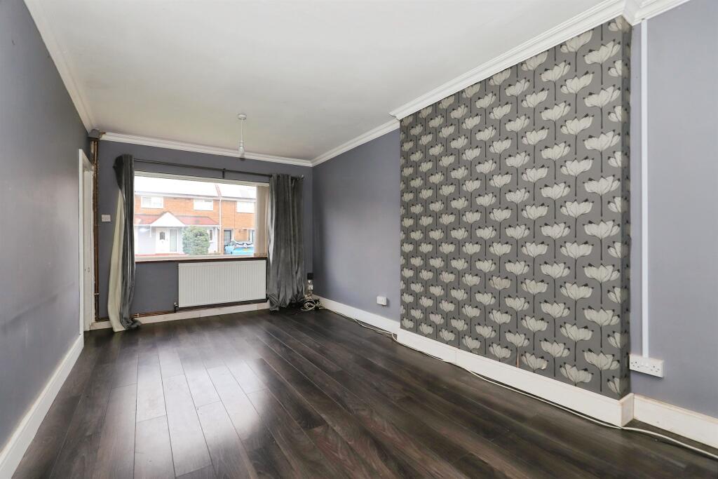 Wyrley Road, Wednesfield, Wolverhampton photo 2