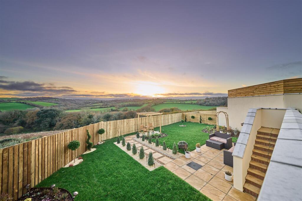 House in Truro, Cornwall - View 3