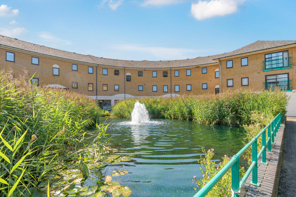 Main image of property: Plover Way, London, SE16