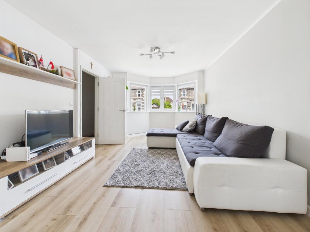 House in Weston-super-Mare, North Somerset - View 4