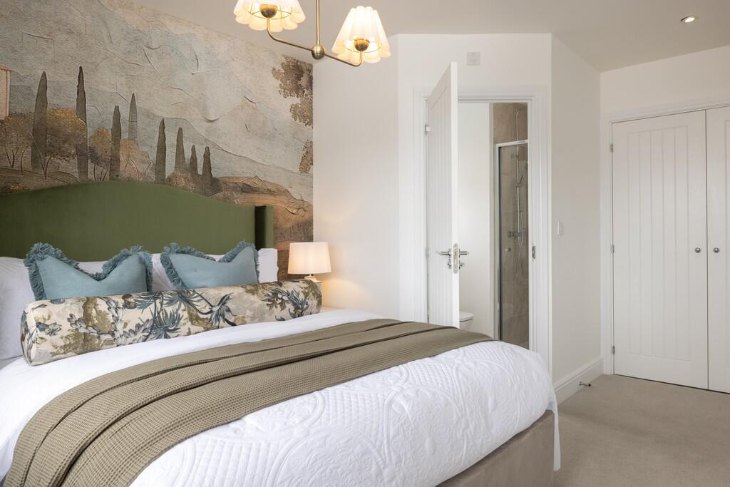 House in Tonbridge - More