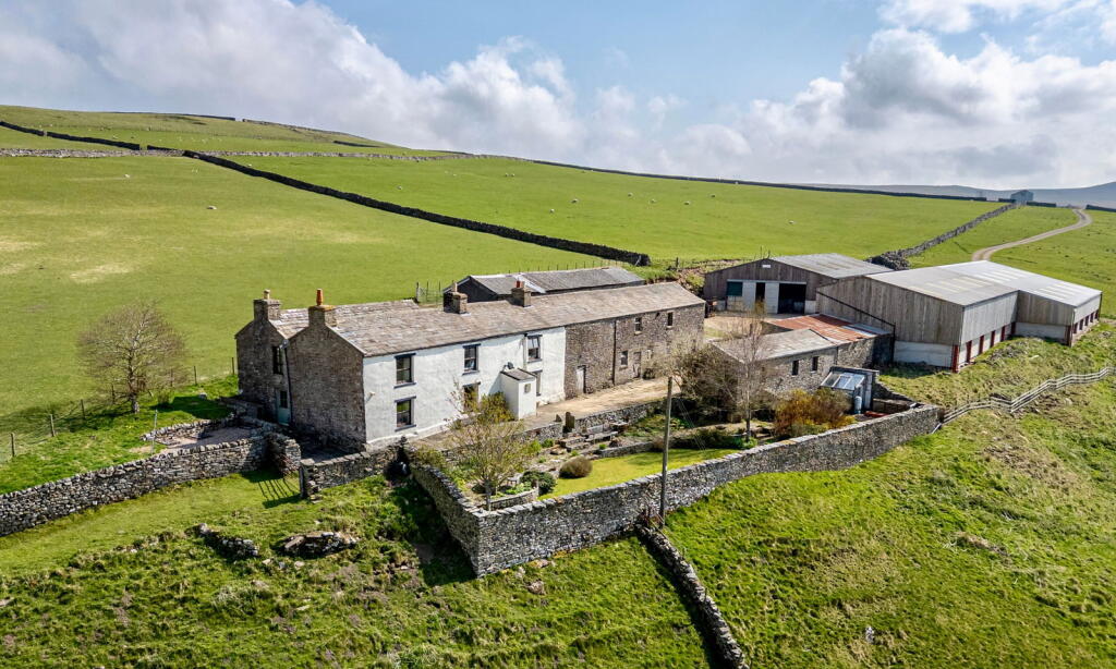 4-bed detached on Hill Top Farm, Arkengarthdale, Richmond, DL11 6RR, £575,000