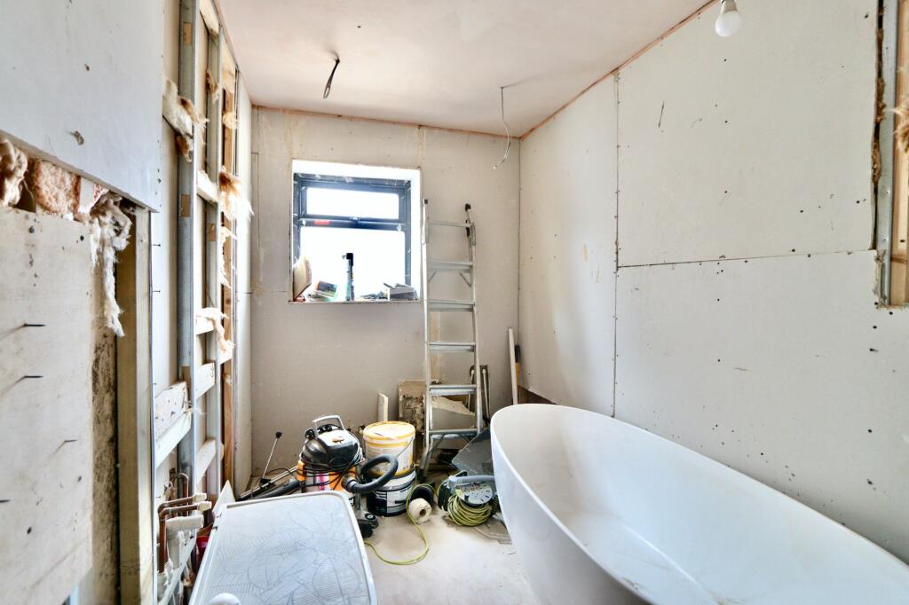 House in Abercarn - View 5