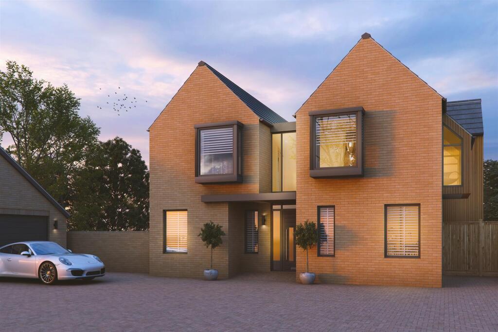 4-bed other on 132, Braiswick, £700,000