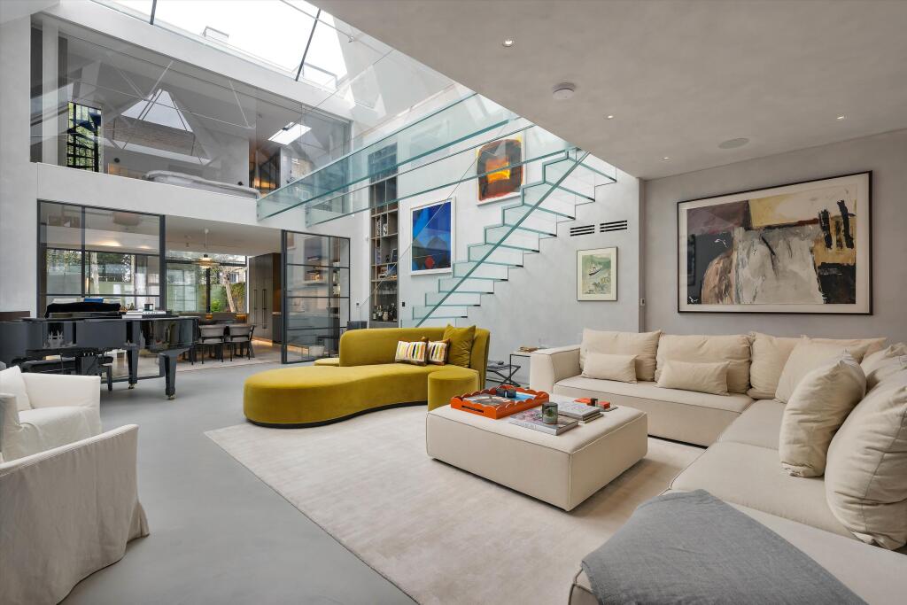Main image of property: Glebe Place, Chelsea SW3