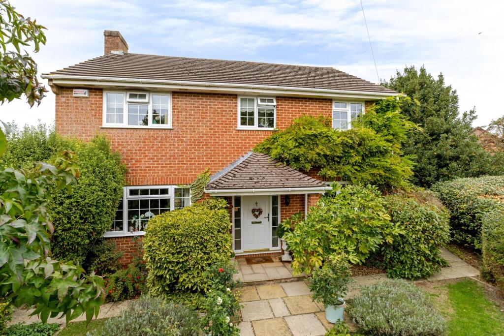 Main image of property: 21 Chestnut Close, Laverstock, Salisbury