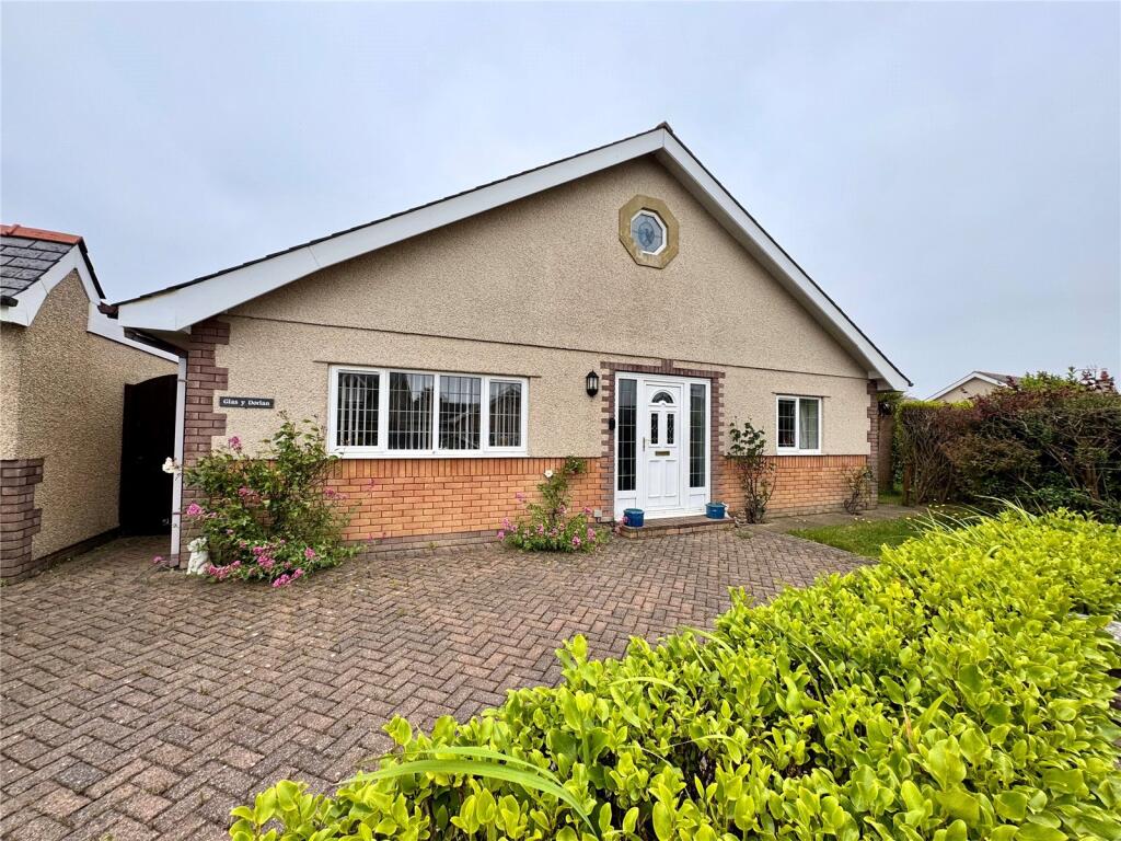 Main image of property: Wern Y Wylan, Morfa Nefyn, Pwllheli, Gwynedd, LL53
