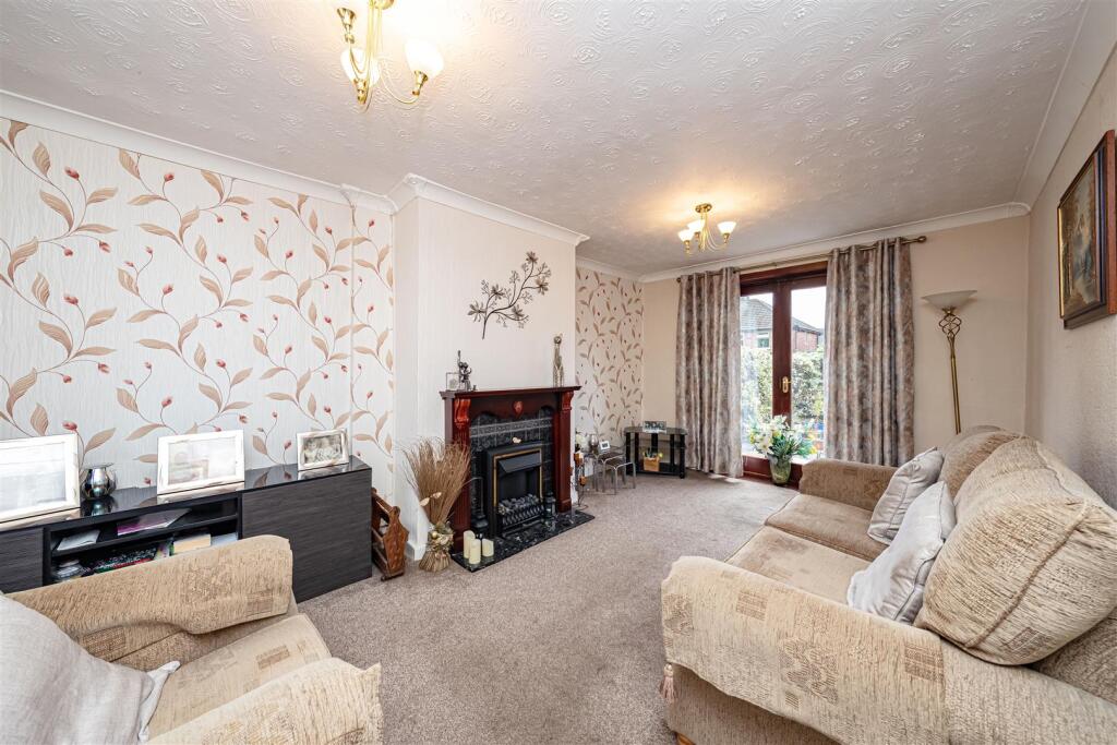House in Manchester - More