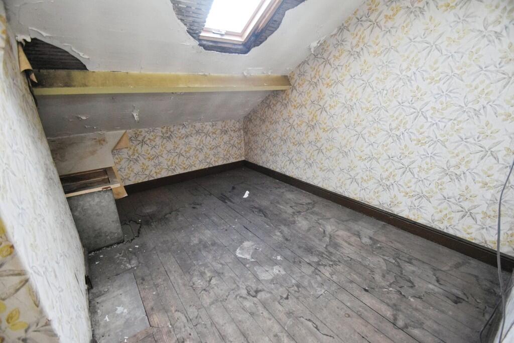 Additional image 11 of Wellington Crescent , Shipley 