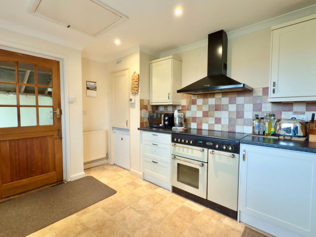12, Meadow Head, Wadebridge PL27 photo 4