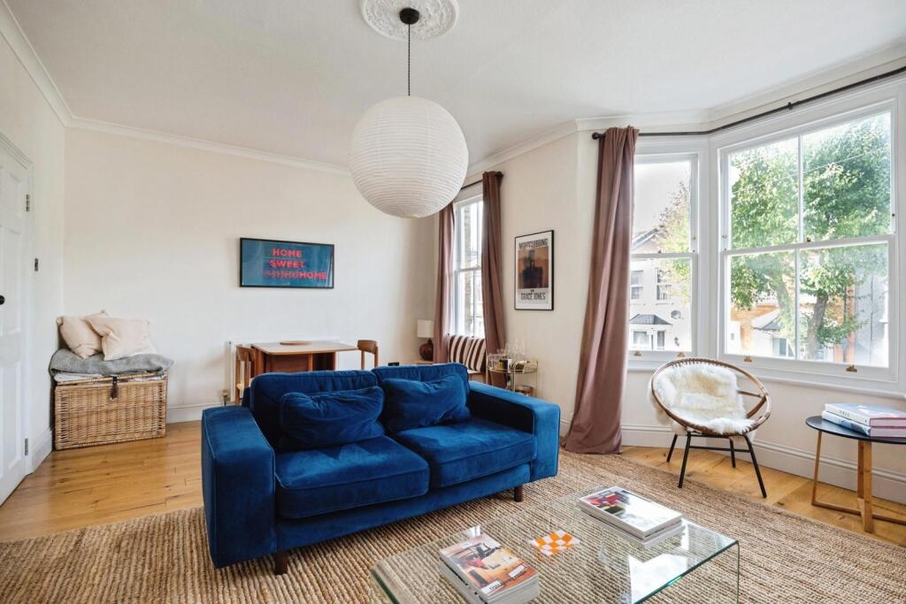 Apartment in London - View 5