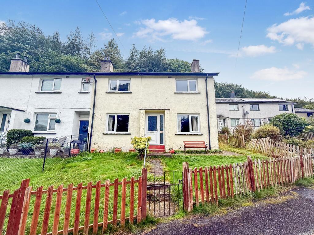 3-bed terraced on 24 Bro Cymer, Llanelltyd, Dolgellau, LL40 2SY, £139,950