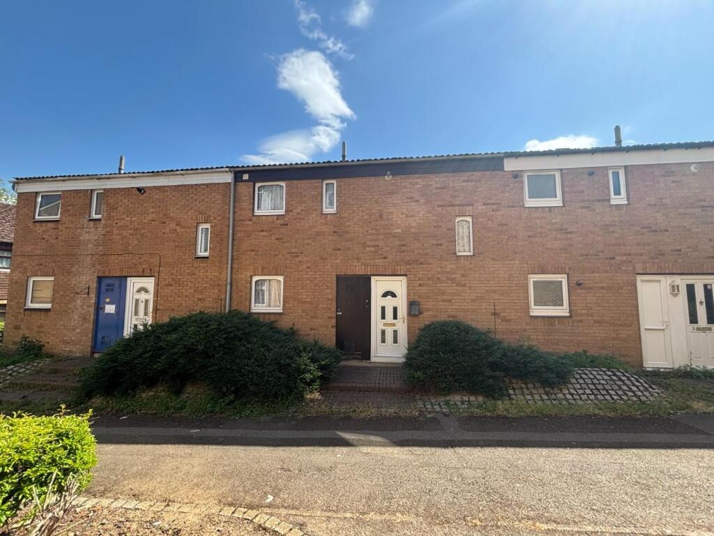 Main image of property: Clipston Field Place, Ecton Brook, Northampton NN3