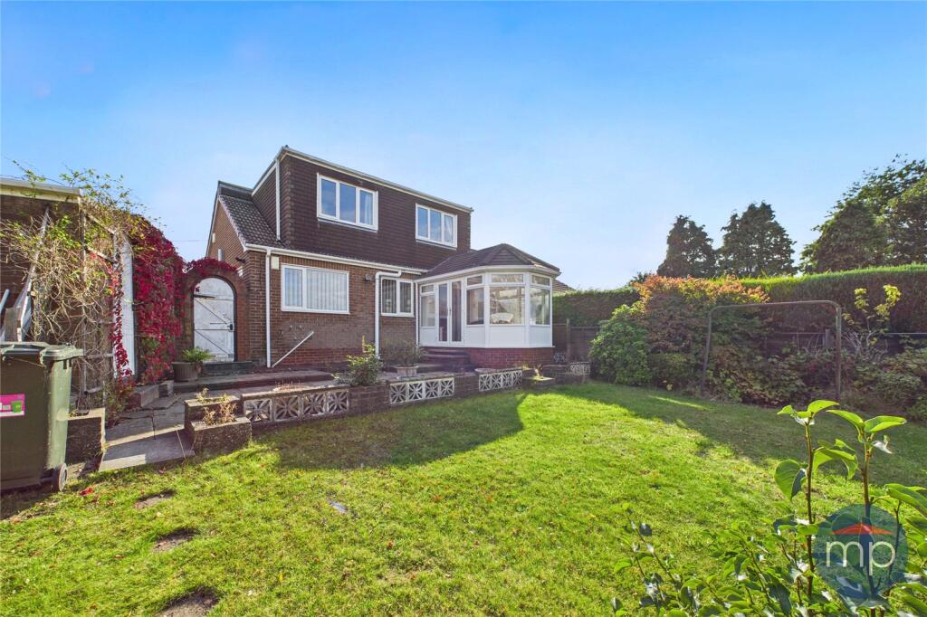 Main image of property: Oldham Close, Boosbeck