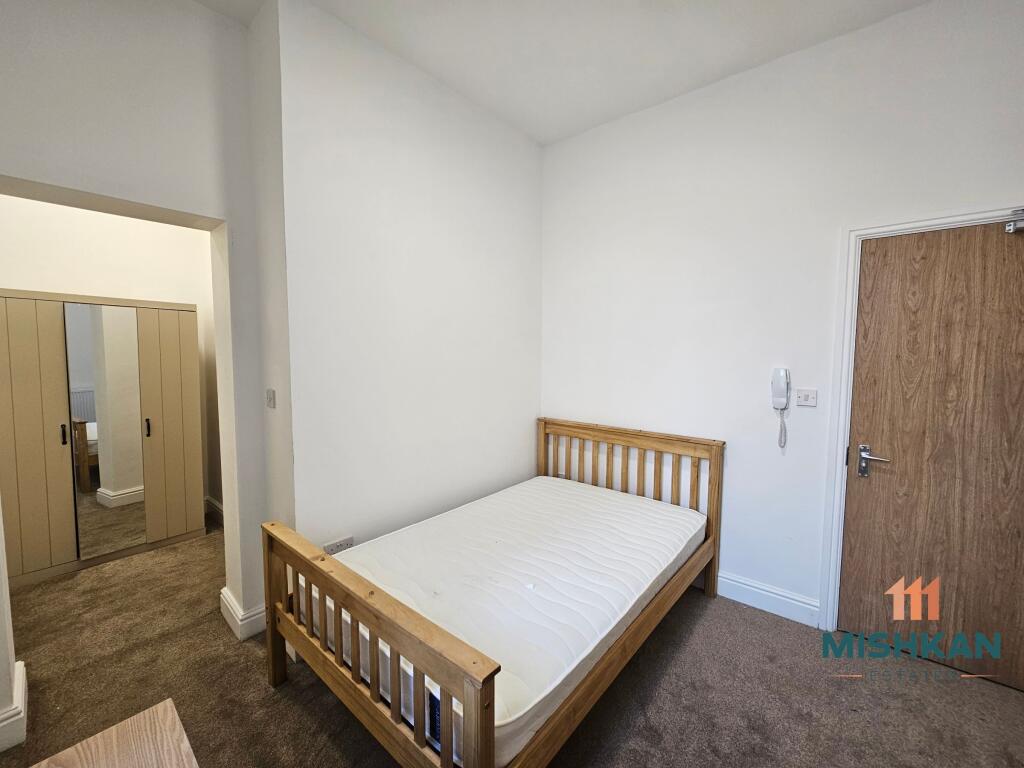 Main image of property: Room 6