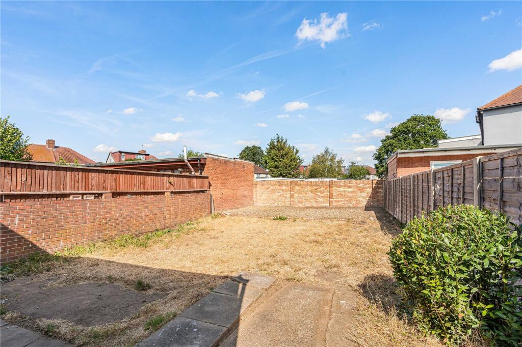 House in Twickenham - View 5