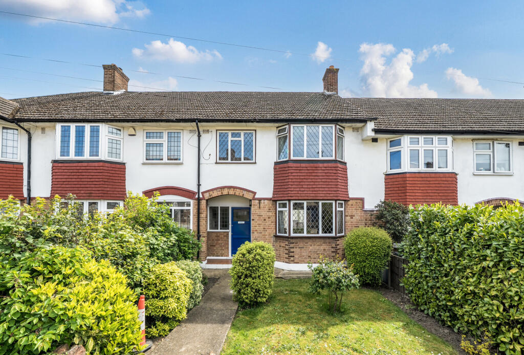 Main image of property: Heatherset Gardens, London, SW16