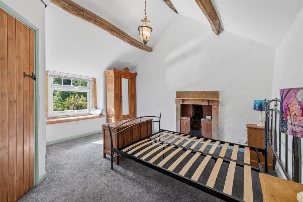 House in Derbyshire Dales, Bradwell - View 5